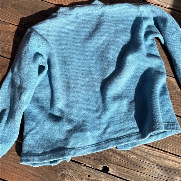 VINTAGE 1975 Class Sweater - Picture 8 of 8